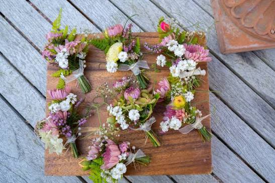 Corsages and Buttonholes: The Small Pieces That Get Photographed Most

